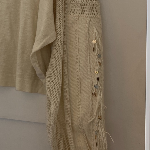 Free People Sweater with bell sleeves, embroidery - Picture 2 of 4
